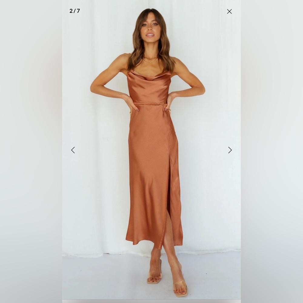 HELLO MOLLY NWT STAND ON MY OWN MIDI DRESS RUST
